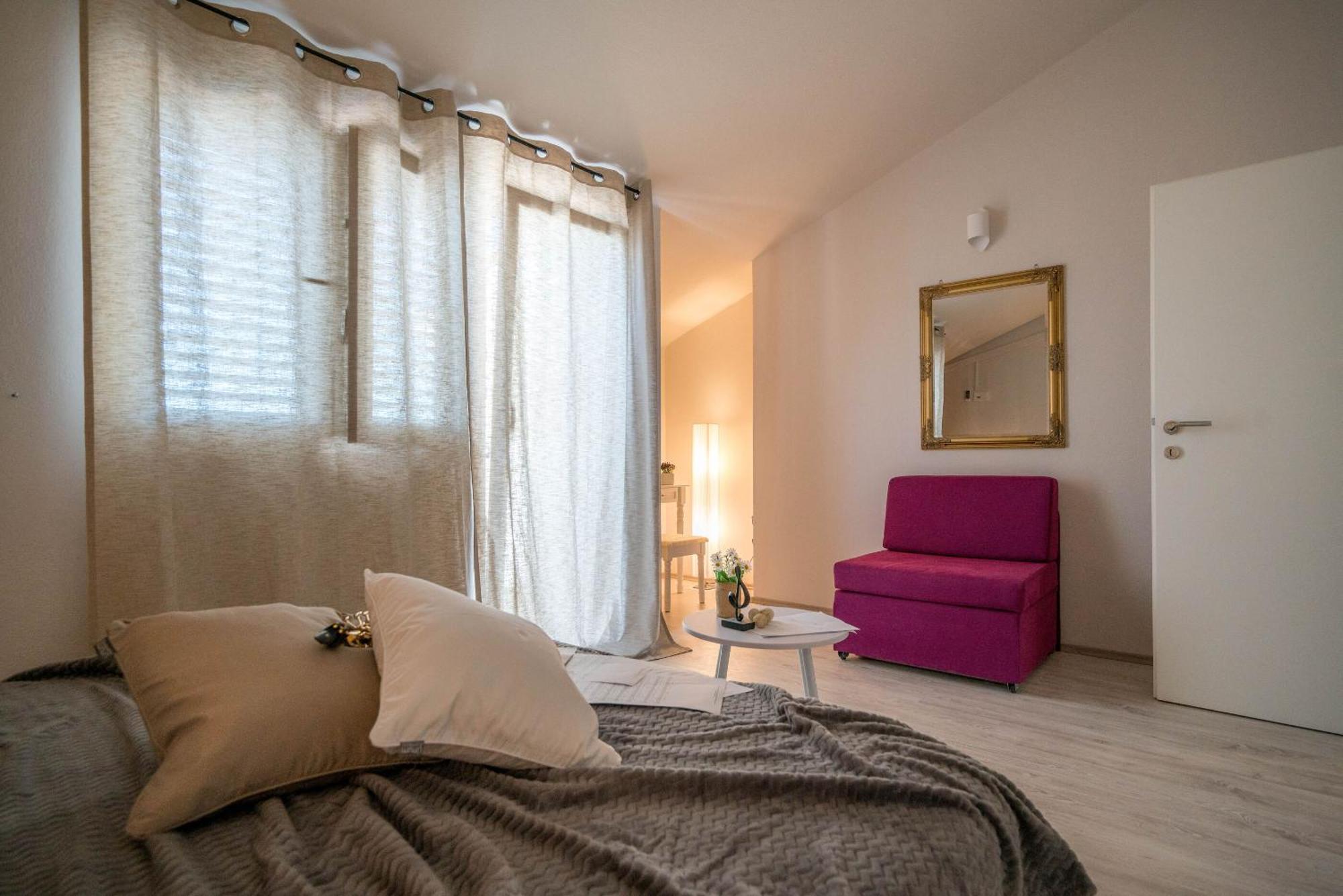 Apartments Sonata Omis Bagian luar foto