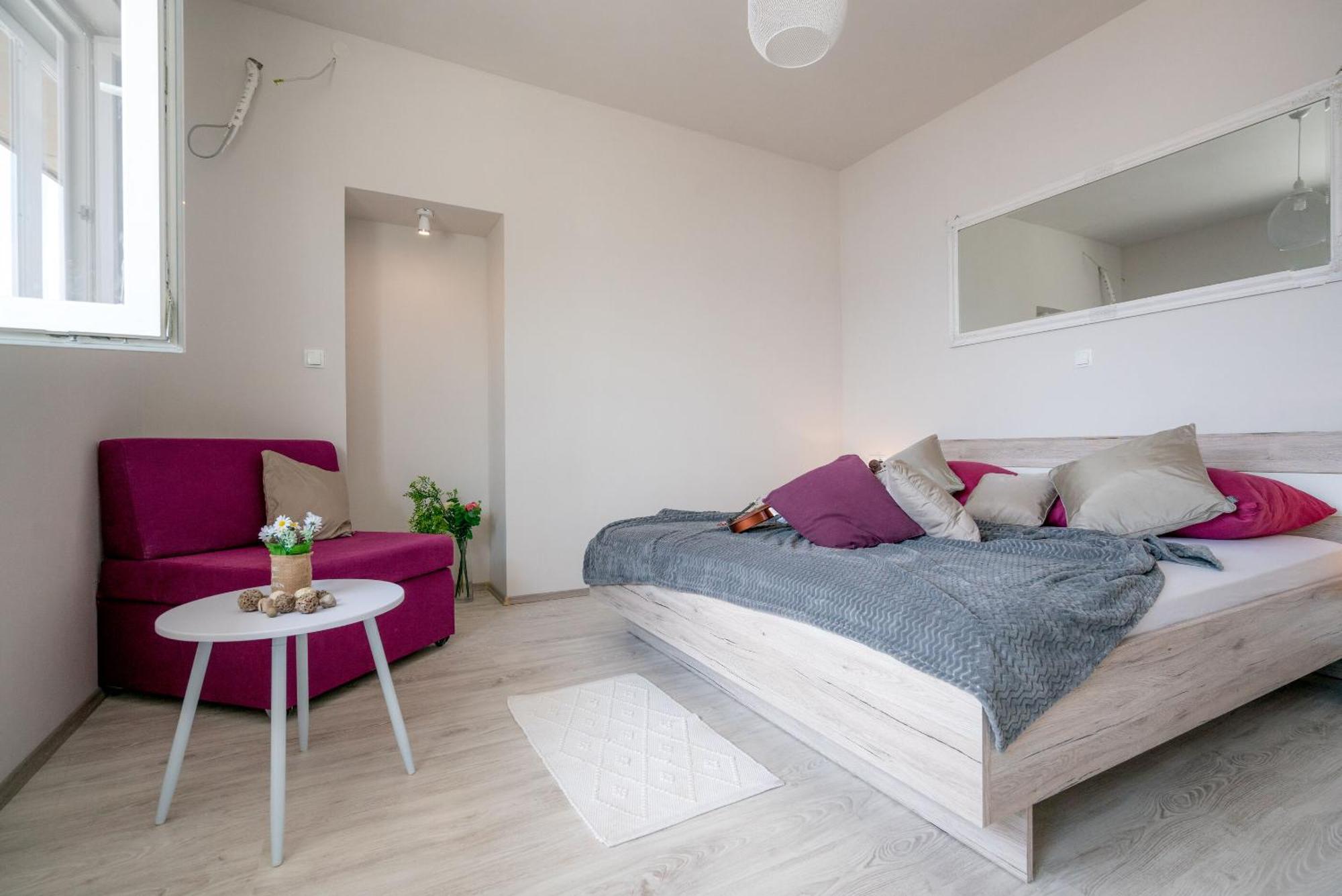 Apartments Sonata Omis Bagian luar foto